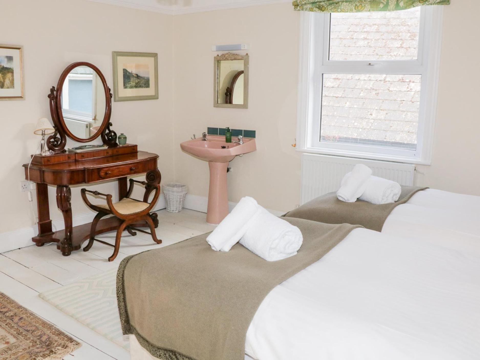 29B Lower Street Dartmouth Luaran gambar